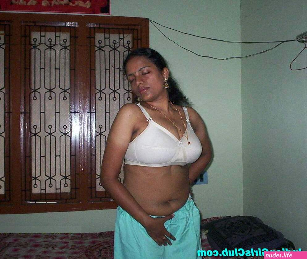 Tamil white aunty porn photos - Nudes photos