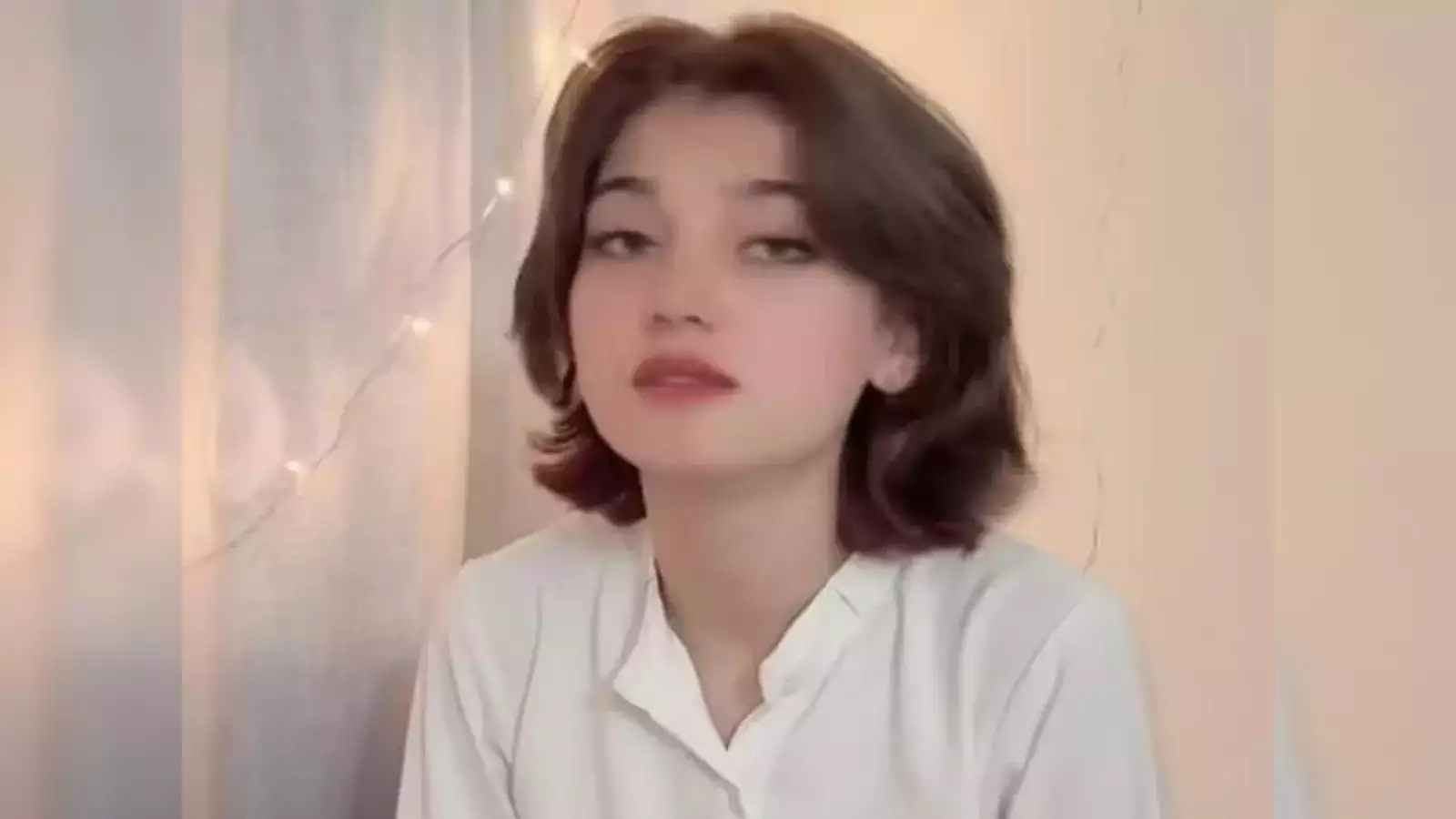 After Minahil Malik another Pakistani TikTok star Imsha Rehmans X-rated video goes viral heres how she reacted