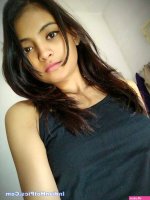 Cute Desi Girl Ke Mast Boobs Selfies