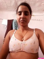Tharki Desi Indian Bhabhi Ki Nude Pictures