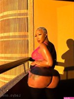 BUNZ 4EVER escort in San Antonio