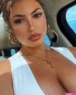 Ash Kash Sexy Tits and Ass Photo Collection