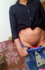 skinny-indian-punjabi-bhabhi-neelam-kaur-striptease-4