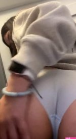 Asian slut in the pose