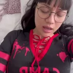 DelightfulHug Fingering Pussy Closeup Onlyfans Video
