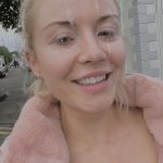 Vanessa irishnessa on X: Did my first cum walk I was so nervous ha but its a start