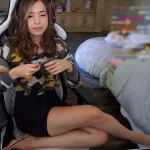 Twitch gamer Pokimane finally leaked?