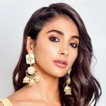 Fan asks Pooja Hegde to post a naked picture her response will make you LOL