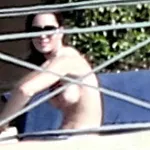 Duchess Kate Middleton Topless Sunbathing Pics From France