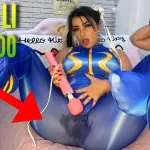 Chun Li Cosplay Blowjob Ahegao and Squirting in Leggings after Cumming with Her Hitachi Vibrator