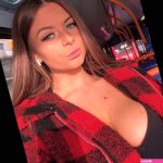 Instagram – Tia / tia_pulley_ image 8