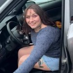 Creampie Cheating Mature MILF Wife as she Takes a Call from her Husband