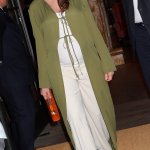 Celebrity – Anne Hathaway image 8