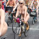 https://pheonix.money/galleries/world-naked-bike-ride-females/