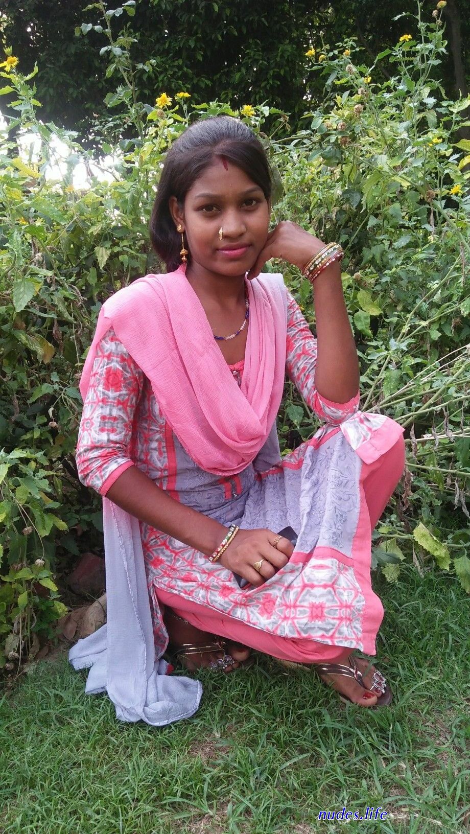 Desi village girl hot photos