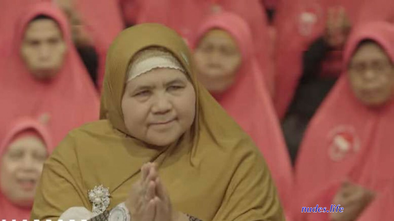 cantik menggairahkan calon istriku