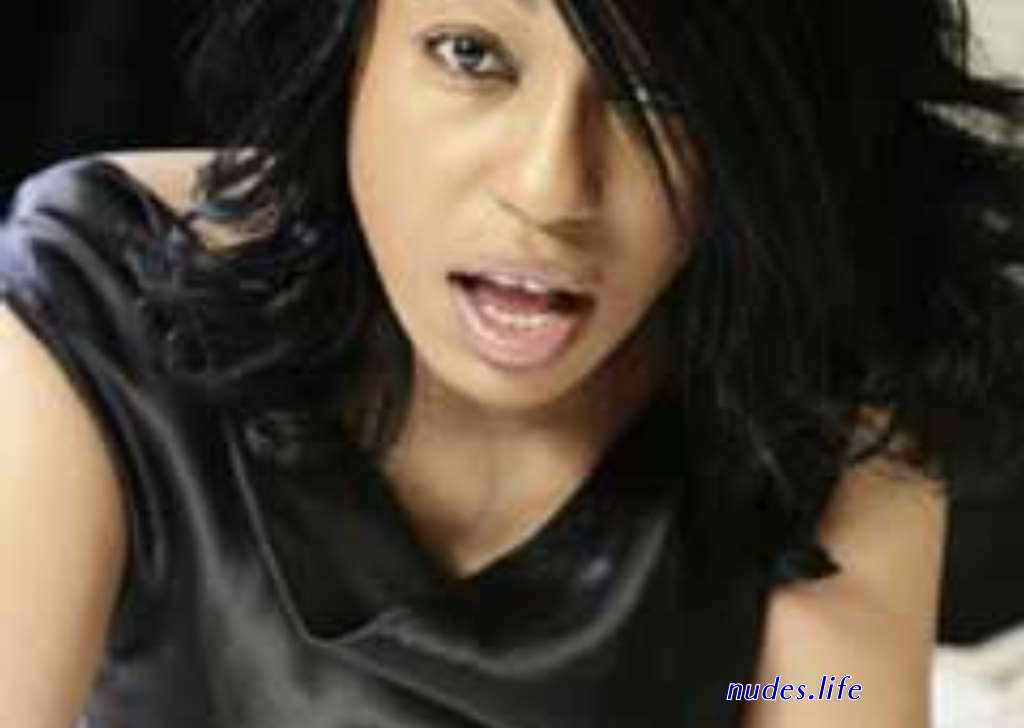 rita dominic naked picture