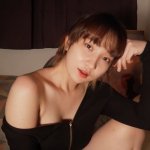 eunsong naked