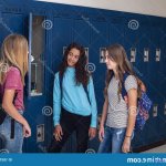 candid high school girls pics