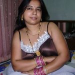 desi sari anti bobs xxx photos