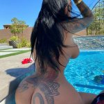 nude bus ty ass