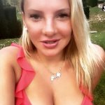 evelyn burdecki nude