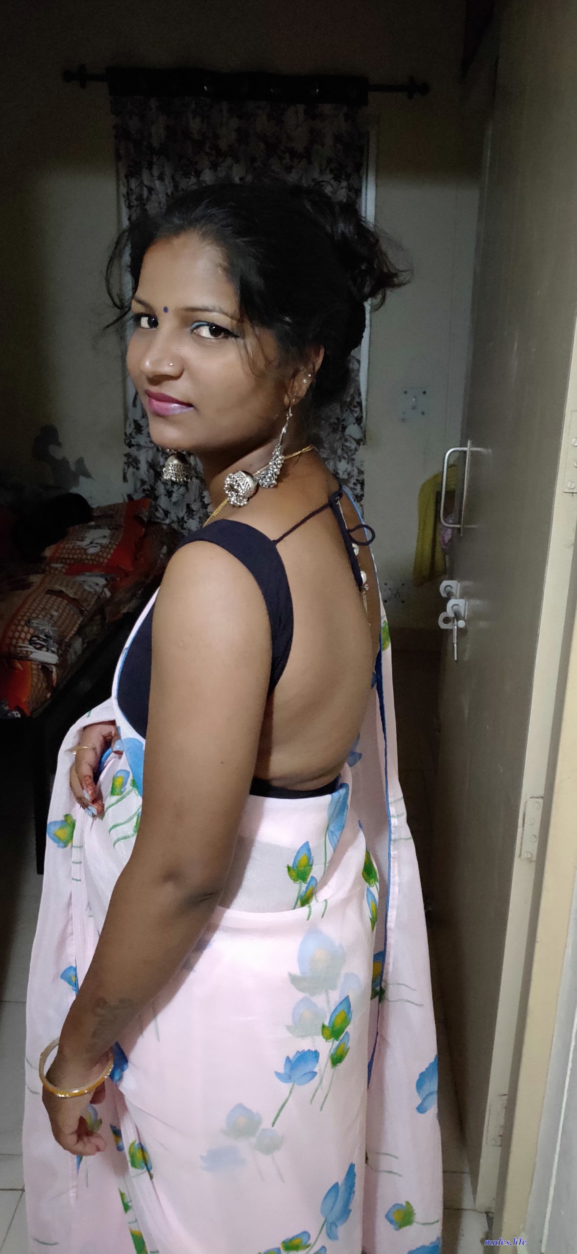 Desi bhabhi armpit pics