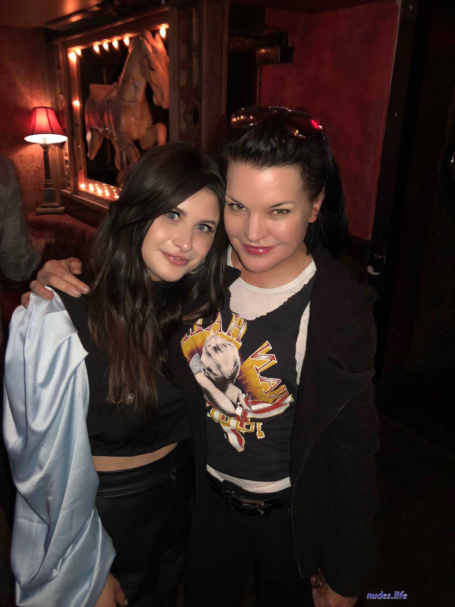 Xxx pauley perrette photo