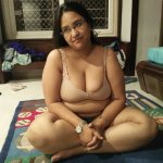 moti mahila ki chut boob photo