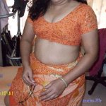 aunty nipple slip