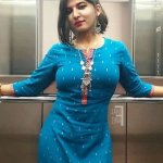 indian bhabhi in hot dress hd image