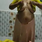desi mom downblouse nude pics