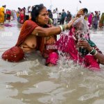 indin village aunties bathing in river images