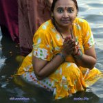 indin village aunties bathing in river images