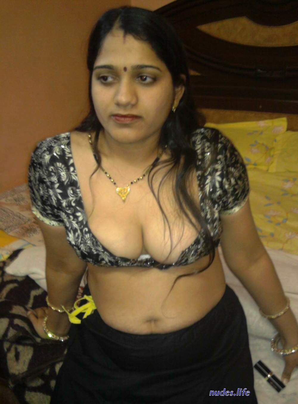 Tamil aunty big boobs sex image hd