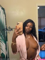 ebony onlyfans nude pic