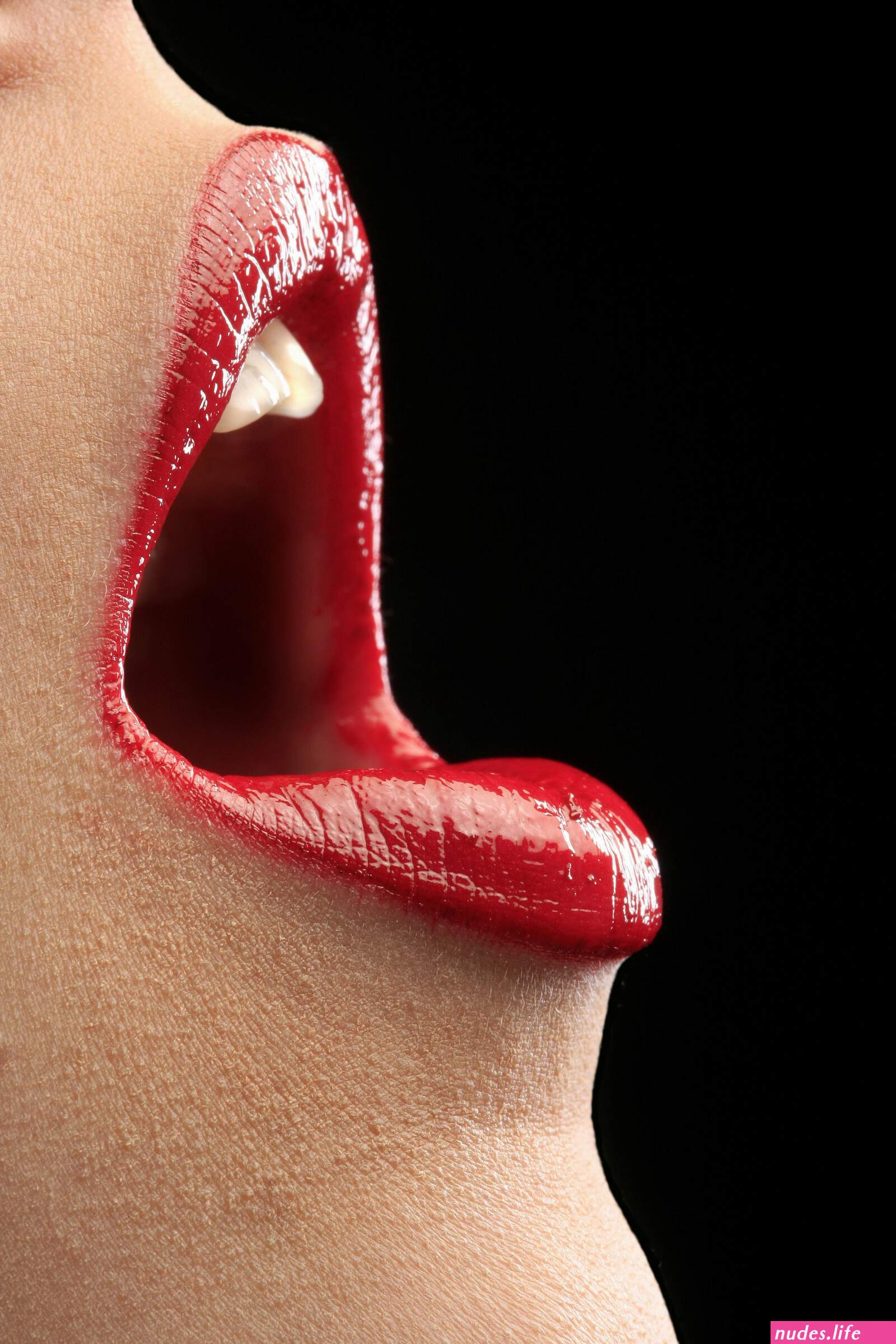 Lipstick mouth sex photo