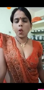 indian bhabi boobs pic