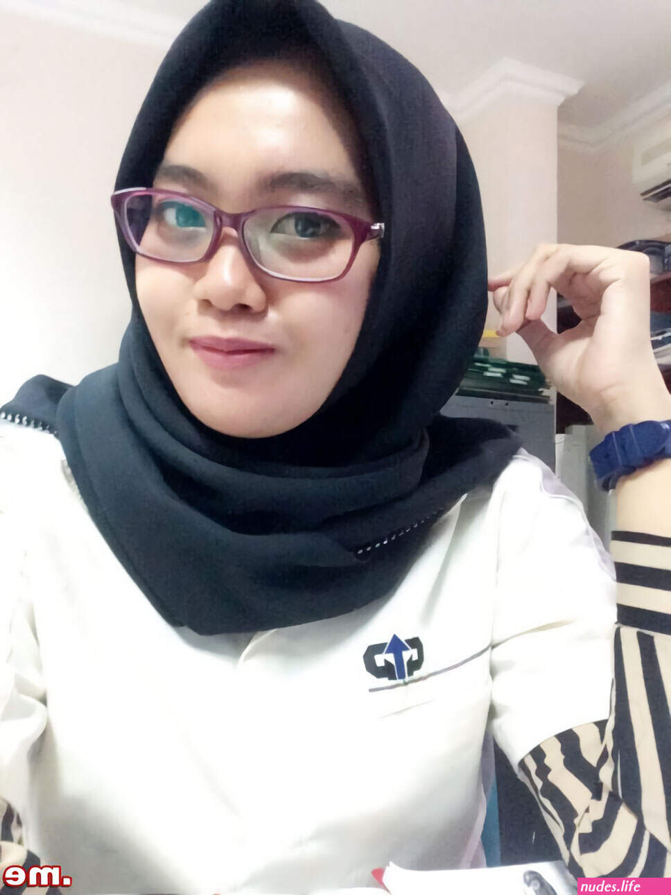 Foto.bungil.mama jilbab memek berbulu