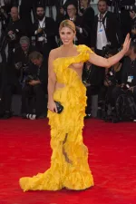 is nora thunderman a nude star