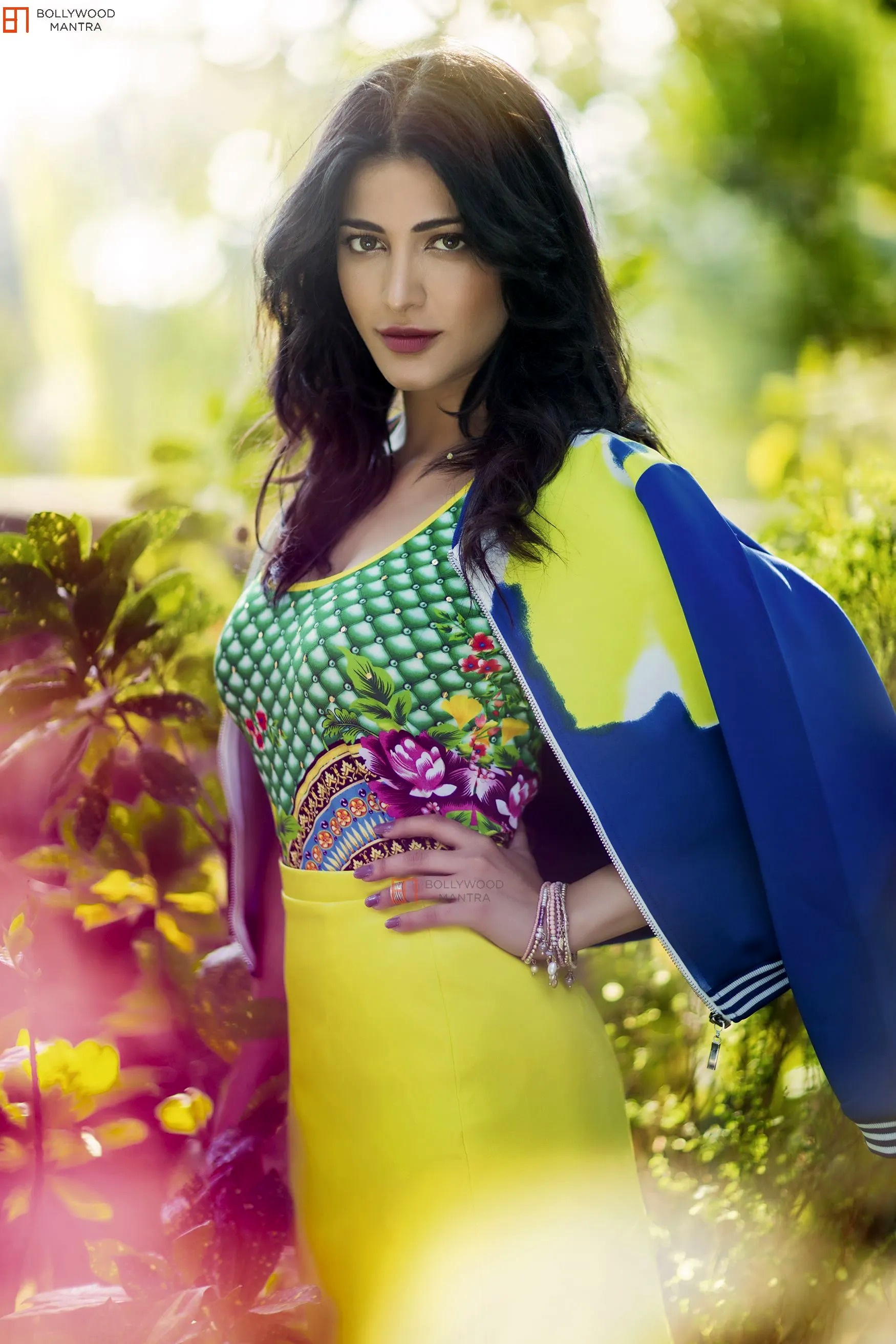 Actress saree xray nude