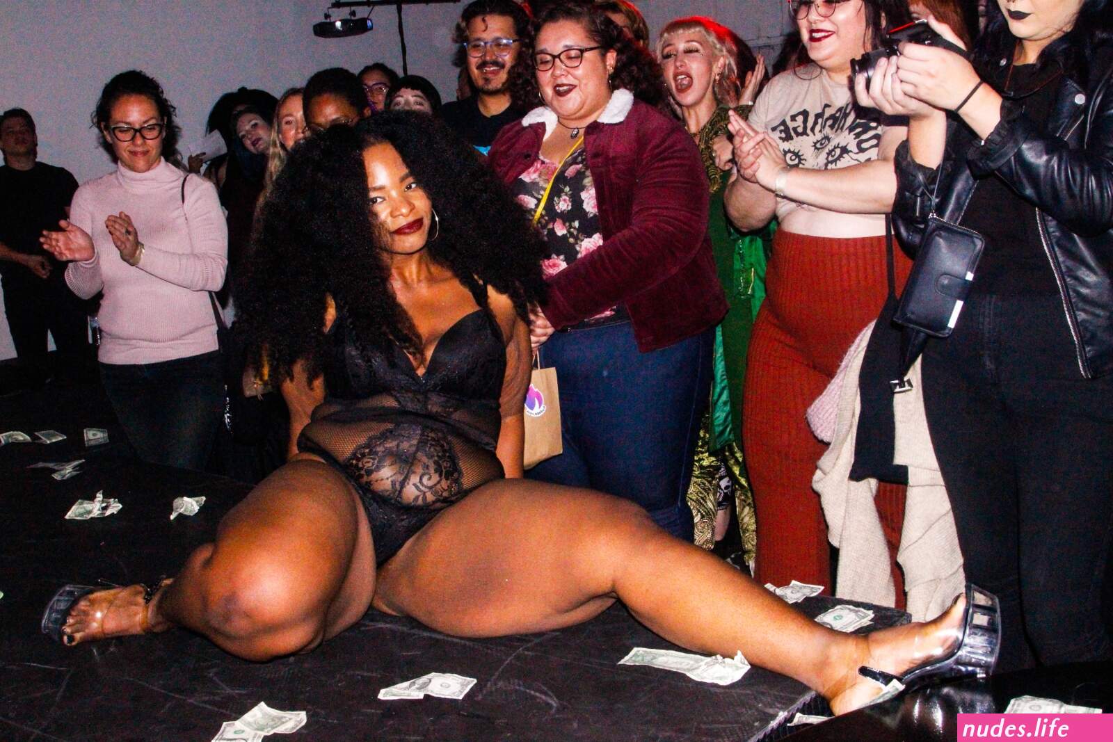 Bbw stripper