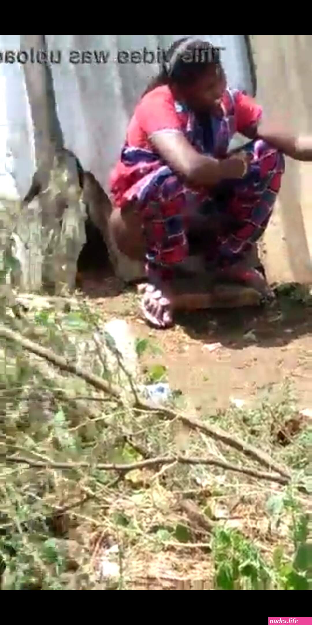 Desi lady out side naket photo