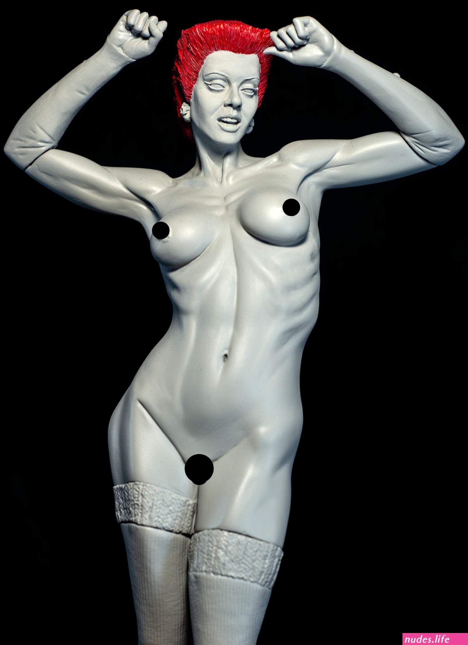 Linnea quigley nude