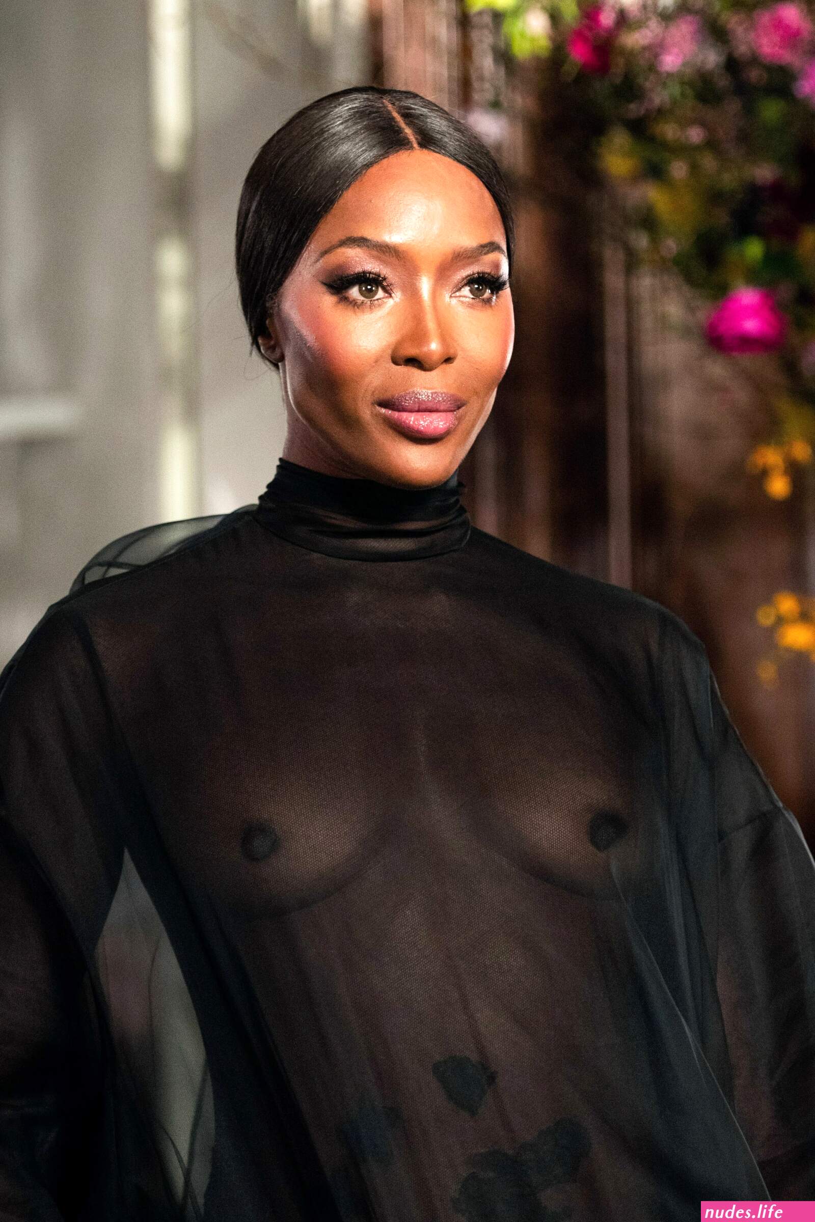 Naomi campbell nude