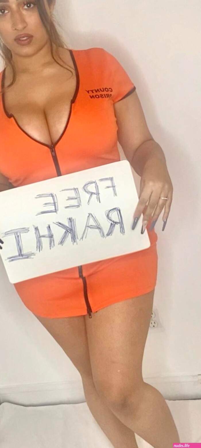 OnlyFans Rakhi Gill iamrakhi