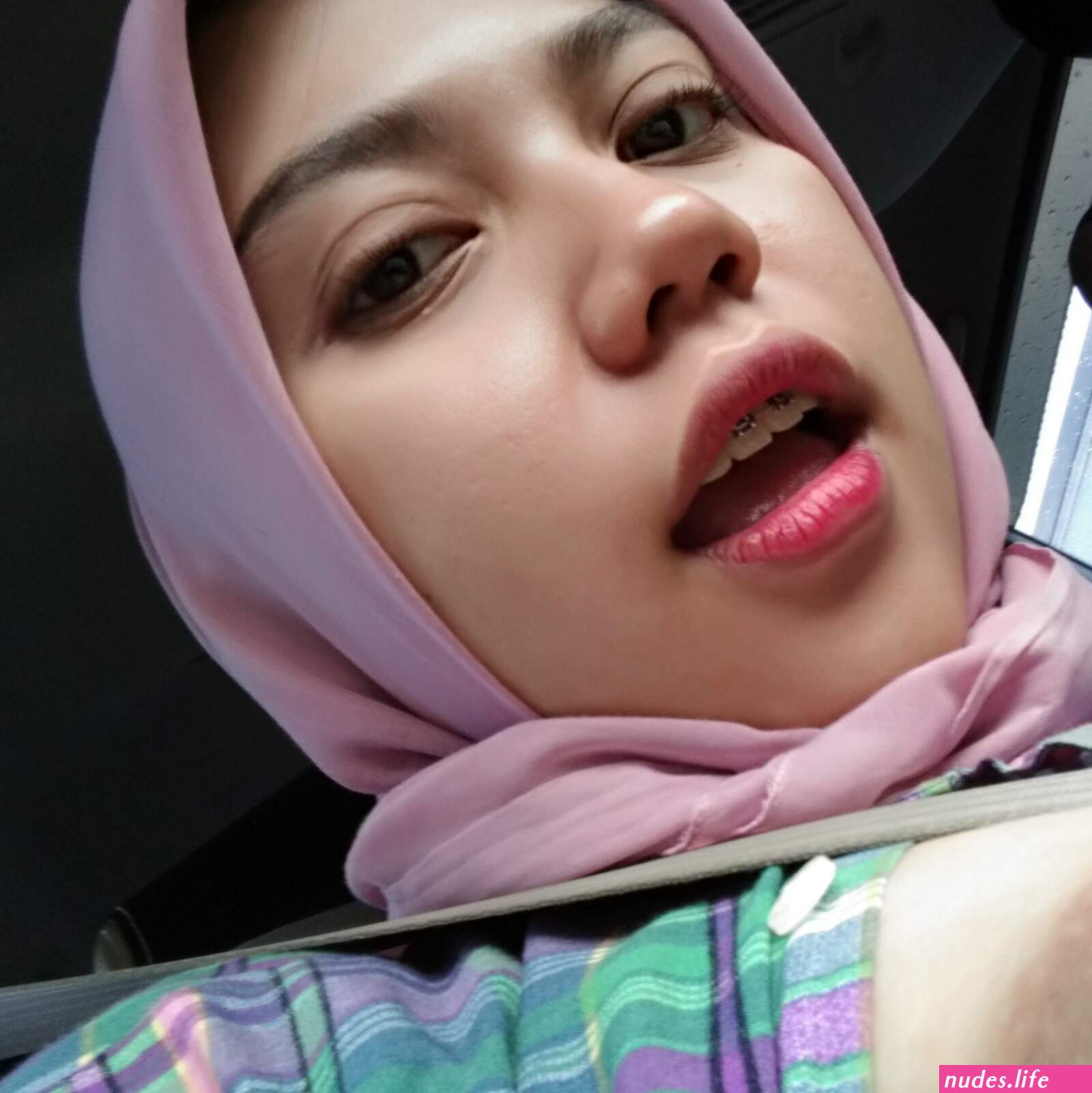 Jilbobs bugil