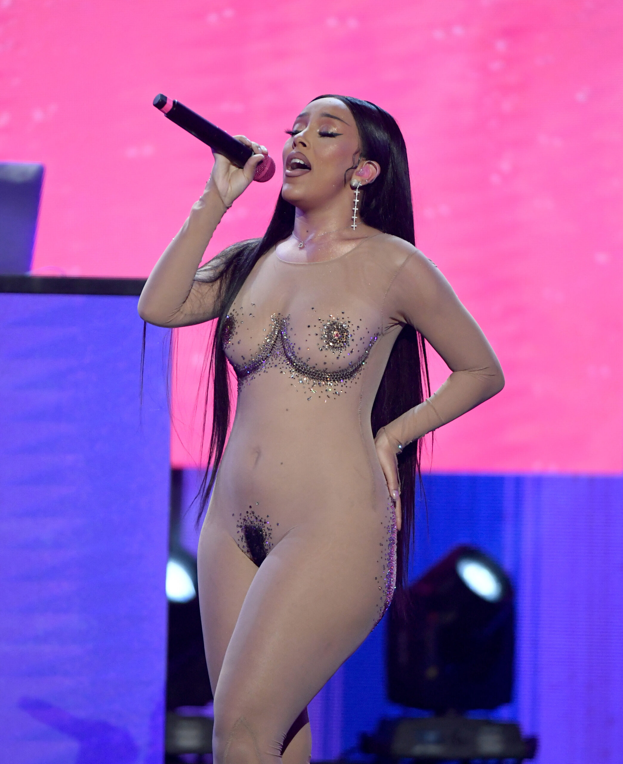 Cadri b naked
