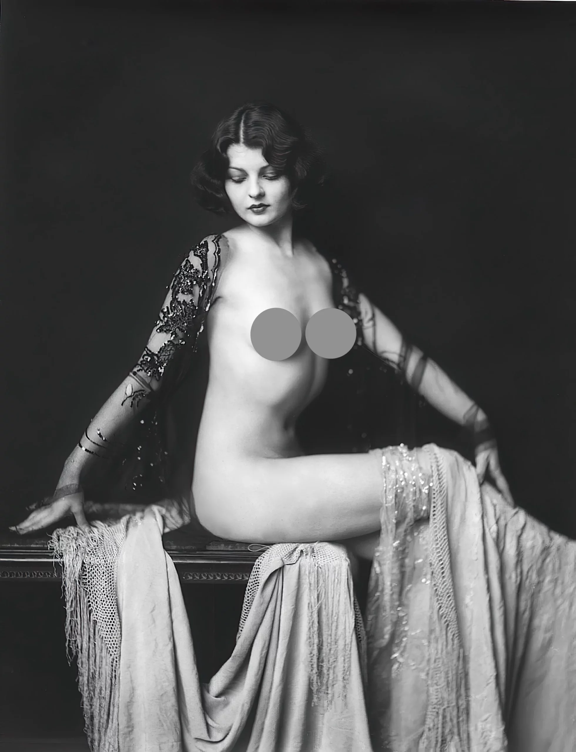 Nude pics of polly paulette