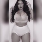 Mathira Khan pakistani